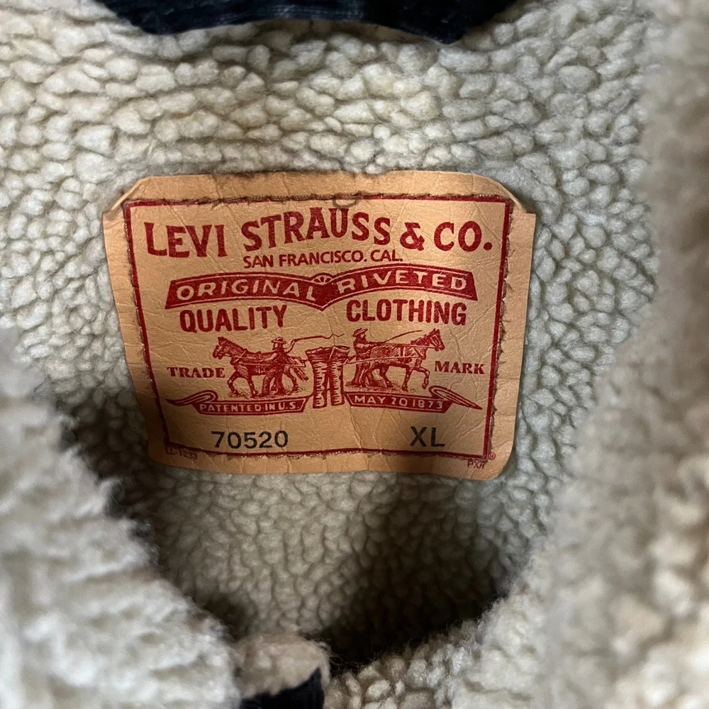 Levis 70520 Black Corduroy Sherpa Lined Trucker Jacket Mens XL Coat Y2K